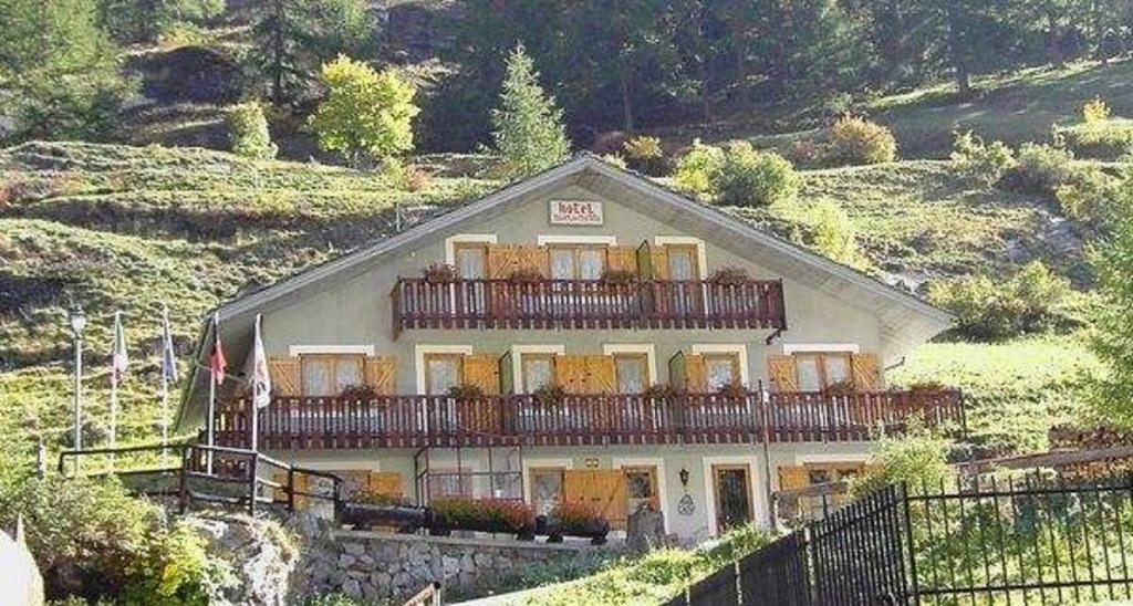 Maison Des Myrtilles Hotel Valgrisenche Exterior photo